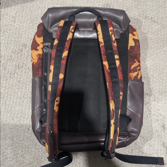 best offshore fishing tackle bag Saltwater Resistant Storage Bags St Croix Premier Split Personalize:No Level up with the feature=Laptop Compartment